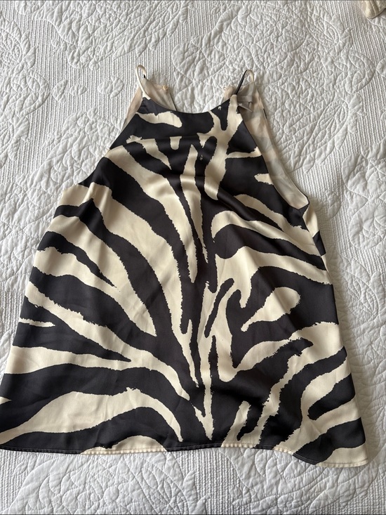 H&M Tops - H&M Black & Cream Zebra Halter Cami